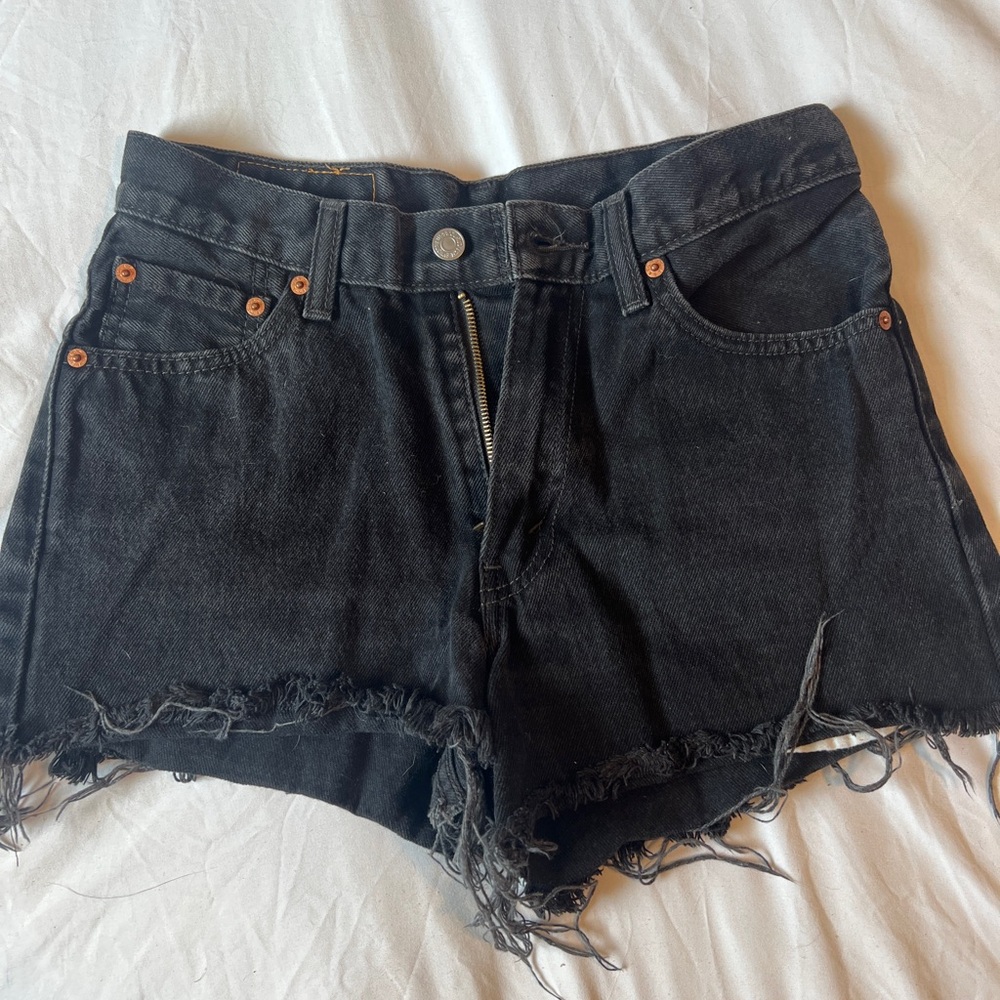Levi's Black Jean Shorts  Frayed Hem